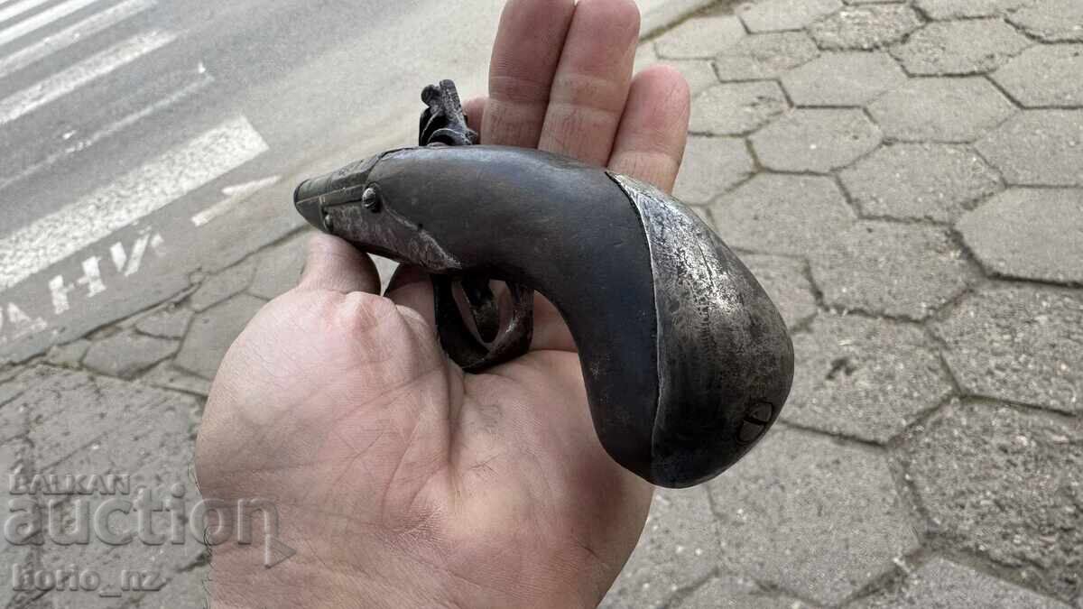 AVTENTICHEN KREMYCHEN PISTOLET ZAPAZEN RABOTI - 5