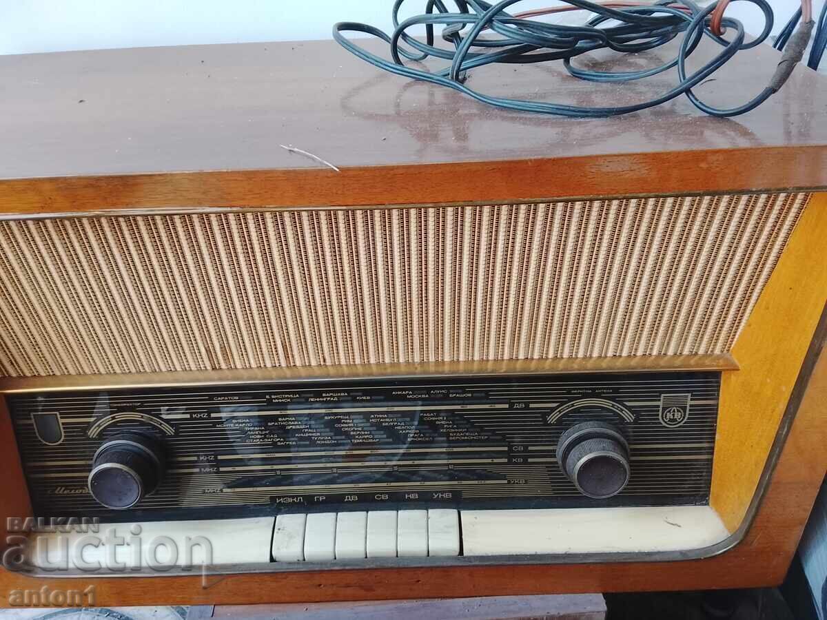Old radio