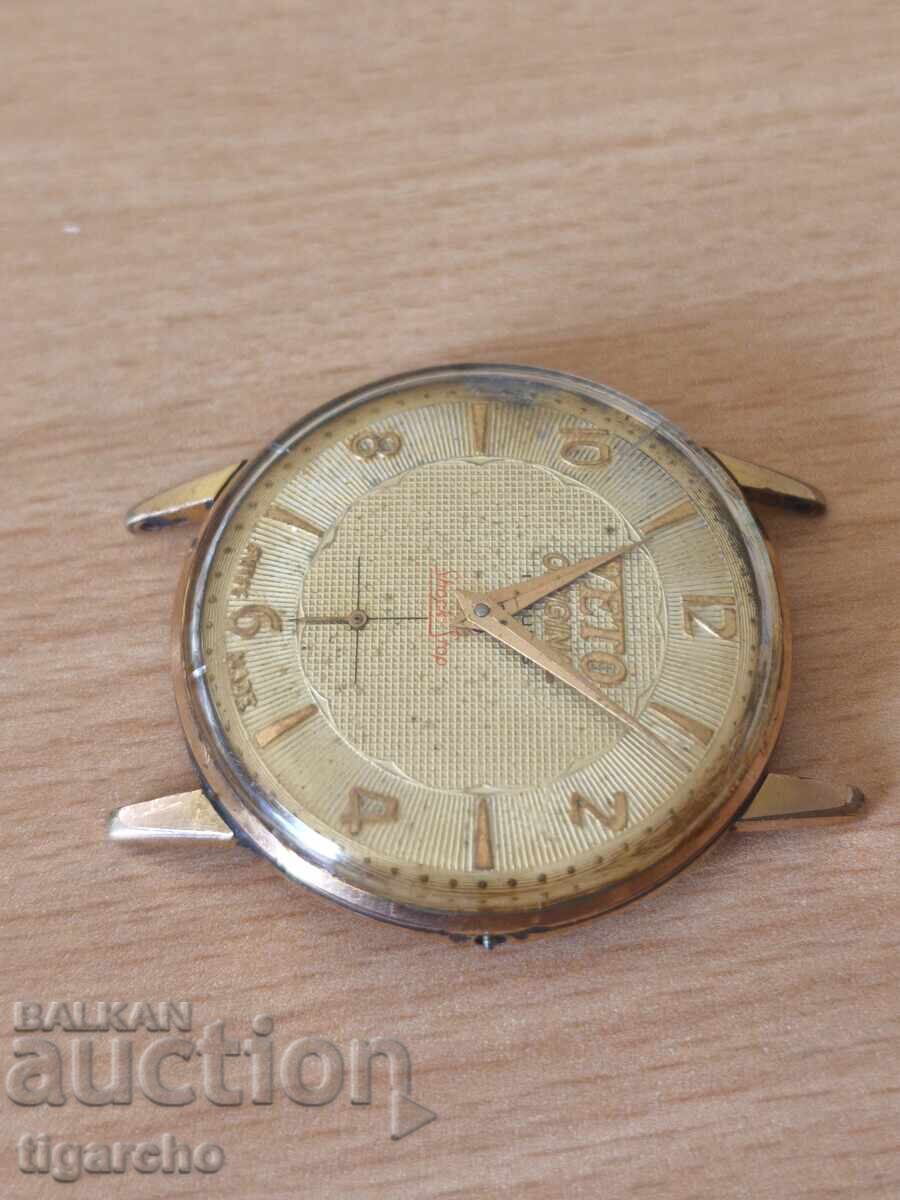 Часовник VETO с цена € 70.00 | 136.91 лв.