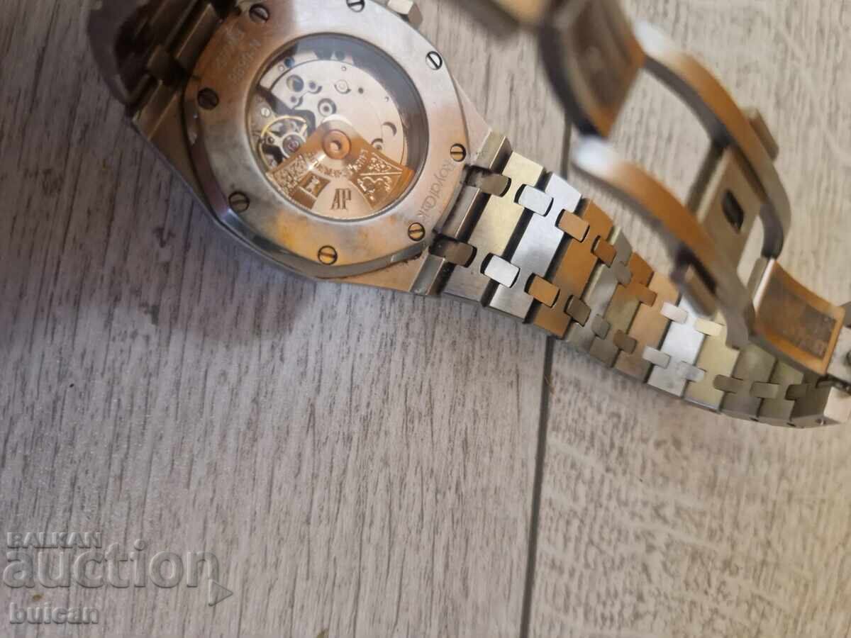 Licitație ceas marca Audemars Piguet  automatic