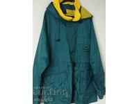 YAke-dyzhdobran, vetrobran XL pri ribolov gybi turizym na mach.