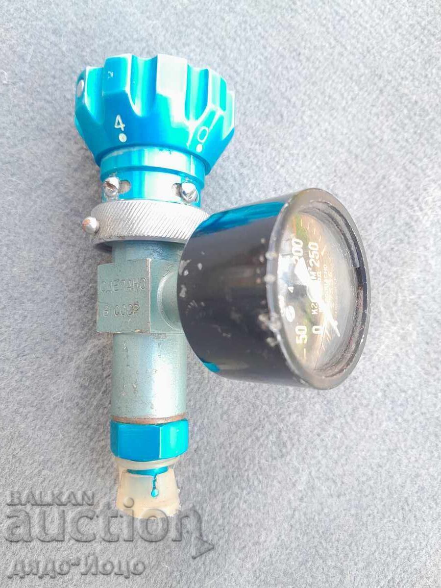 Masca de oxigen cu reductor de aviație din URSS din 1983 - 6