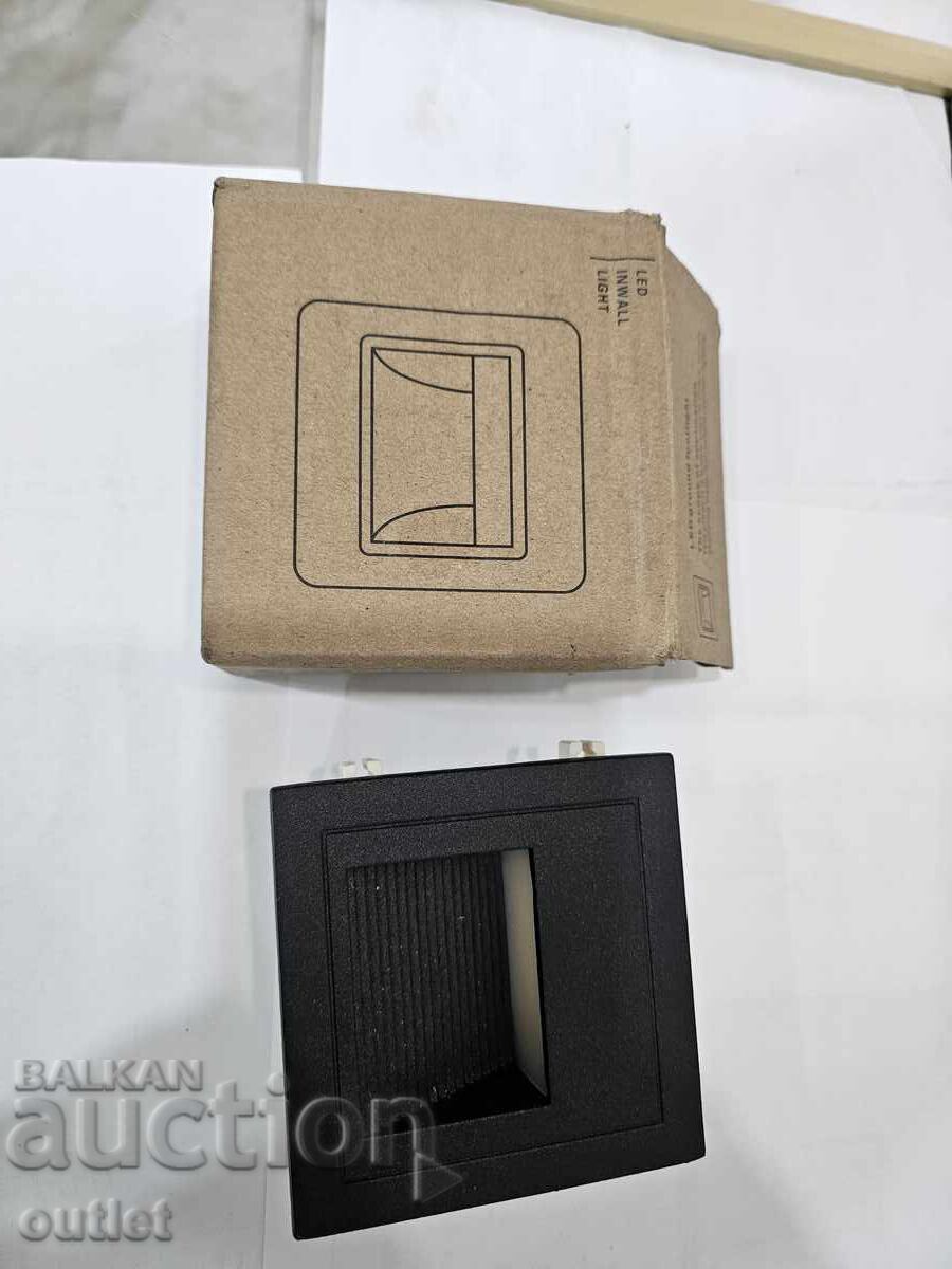 vgradeno LED osvetitelno tyalo cu preț € 0.21 | 0.41 BGN