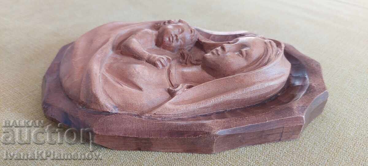 Delivery of Woodcarving for connoisseurs