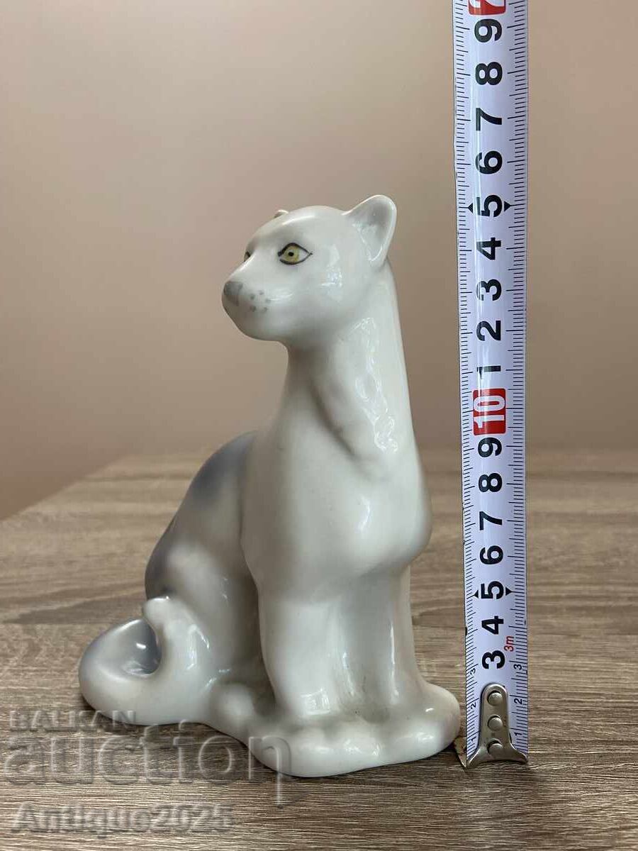 Auction "Puma / Panther" Figurine - Polonsky Factory, USSR Auction "Puma / Panther" Figurine - Polonsky Factory, USSR