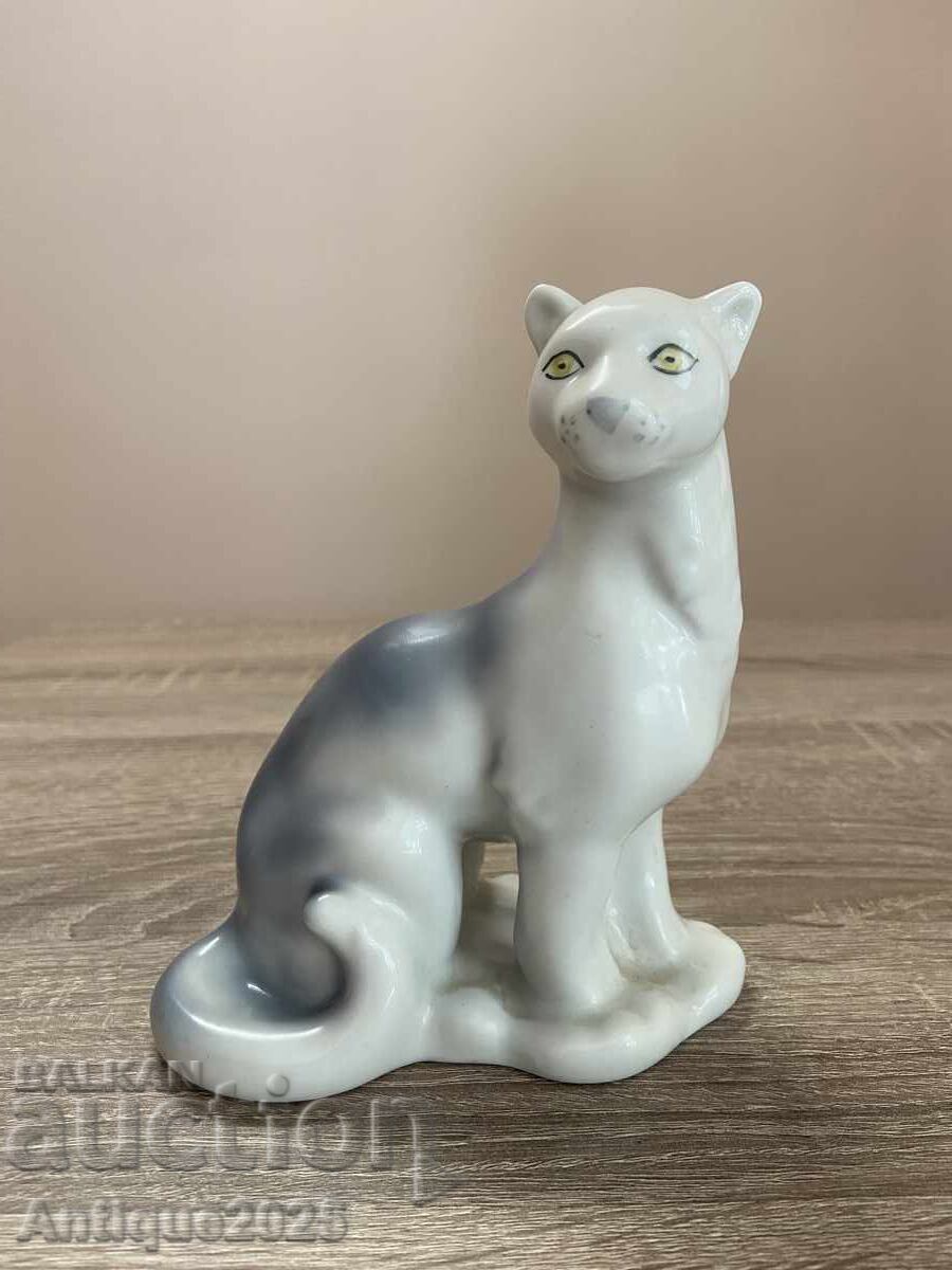 "Puma / Panther" Figurine - Polonsky Factory, USSR "Puma / Panther" Figurine - Polonsky Factory, USSR
