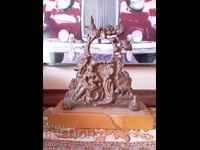 Бронзова стойка за джобен часовник пластика фигура