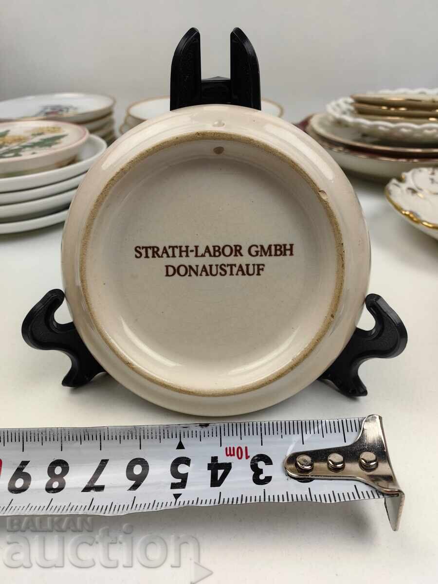 FLORI COLECȚIONAR MARCA MICĂ PORȚELAN FARFURIE FARFURIOARĂ cu preț € 5.00 | 9.78 BGN FLORI COLECȚIONAR MARCA MICĂ PORȚELAN FARFURIE FARFURIOARĂ cu preț € 5.00 | 9.78 BGN