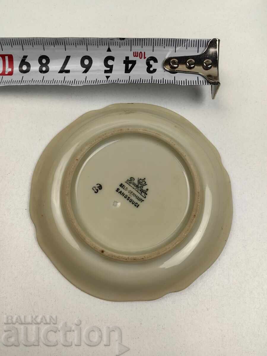 Συλλεκτικό Πορσελάνινο Πιατάκι με Σήμα με τιμή € 5.00 | 9.78 BGN