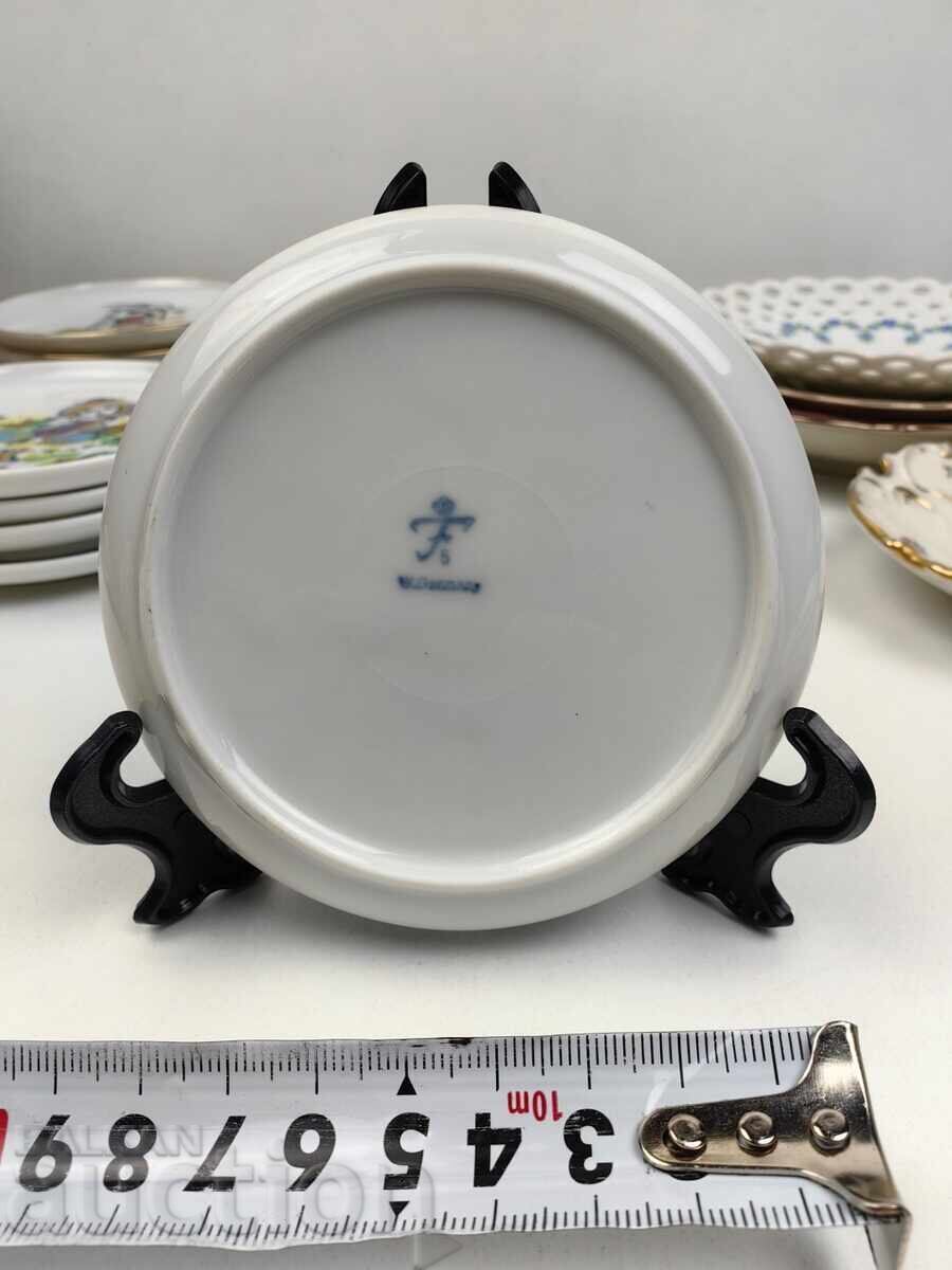FLORI COLECȚIONAR MARCA MICĂ PORȚELAN FARFURIE FARFURIOARĂ cu preț € 3.00 | 5.87 BGN FLORI COLECȚIONAR MARCA MICĂ PORȚELAN FARFURIE FARFURIOARĂ cu preț € 3.00 | 5.87 BGN