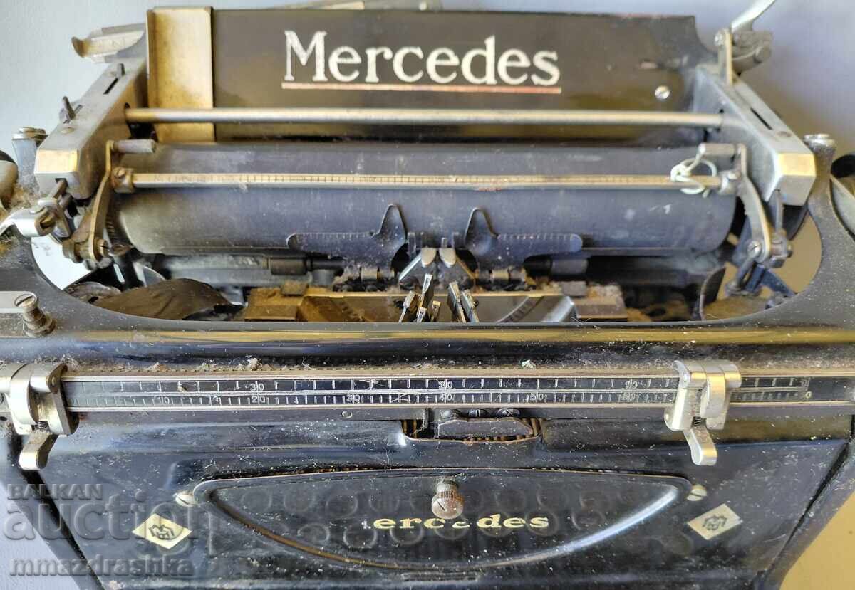 Аукцион Пишеща машина Мерцедес на 100 години
