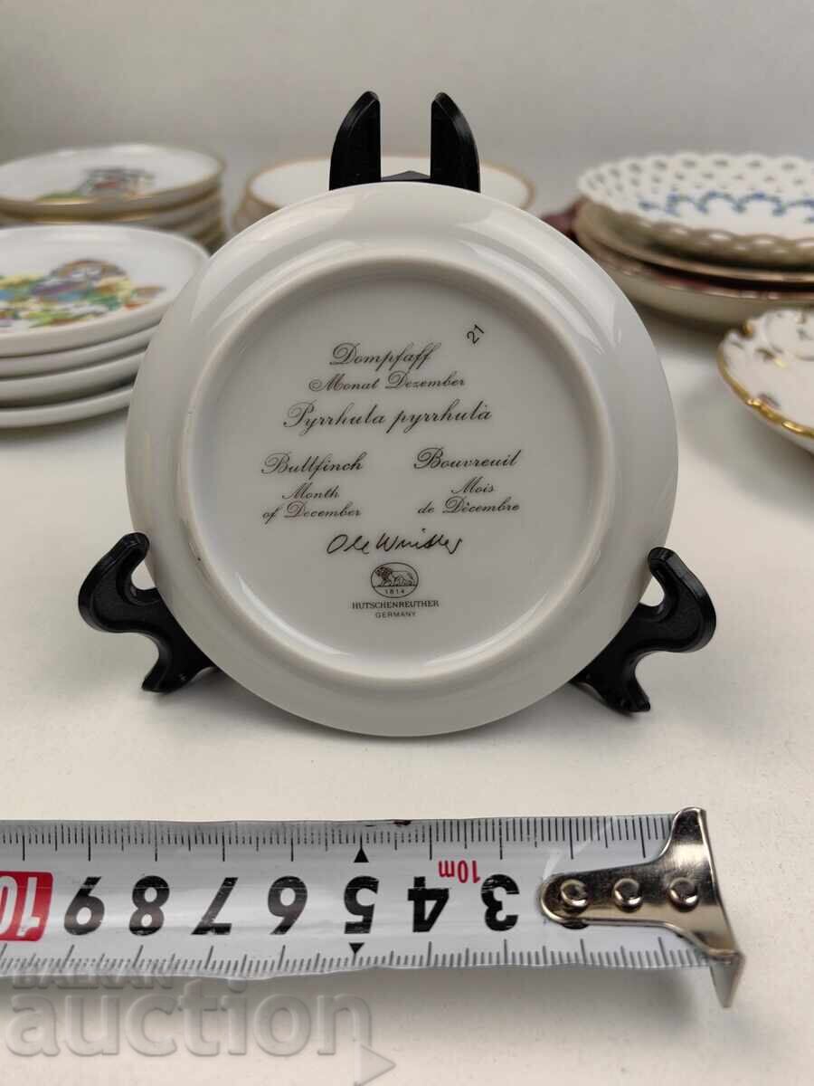 COLECȚIE DE PORȚELAN MICĂ PENTRU PĂSĂRI, TAVĂ PENTRU PĂSĂRI cu preț € 6.00 | 11.73 BGN