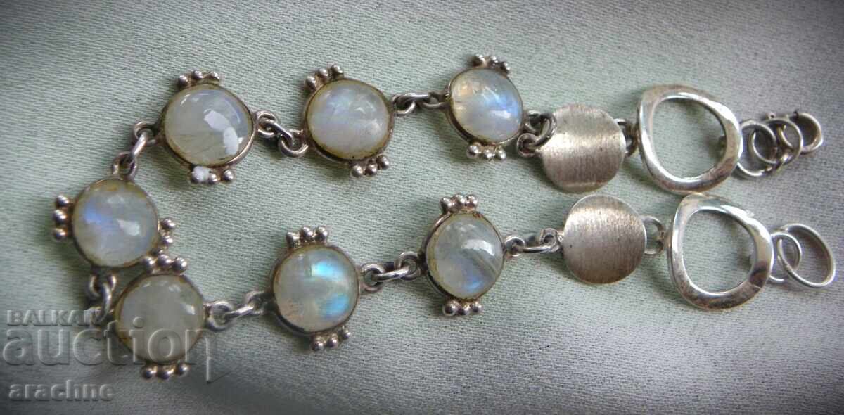 Brățară argintie cu labradorite