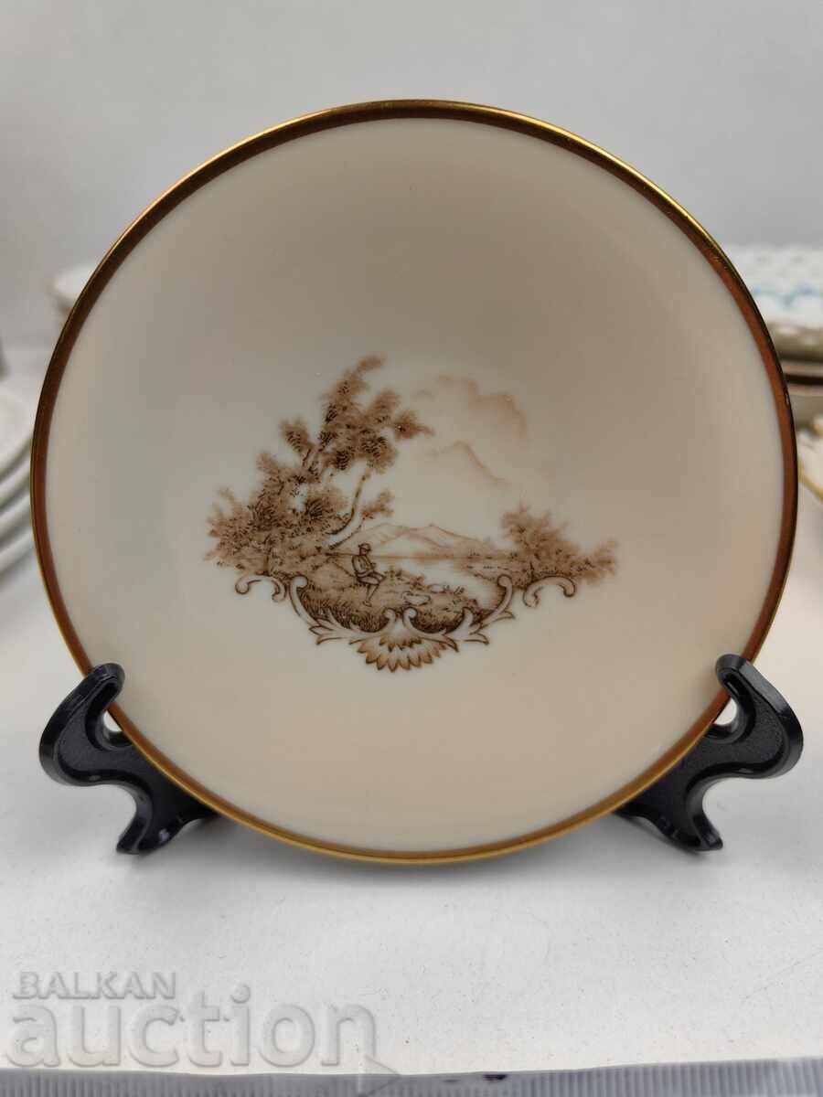 COLECȚIONAR MARCA MICĂ PORȚELAN FARFURIE FARFURIE COLECȚIONAR MARCA MICĂ PORȚELAN FARFURIE FARFURIE