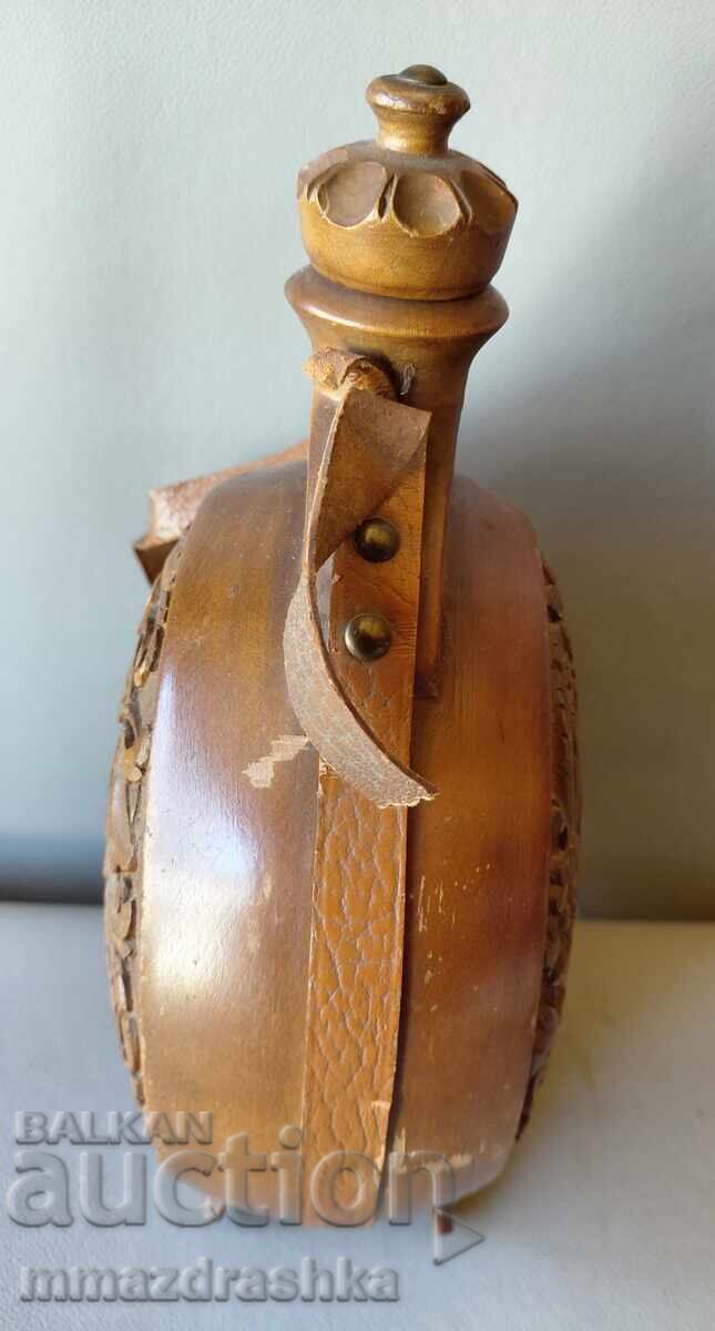 Bucșă sculptată în lemn cu preț € 6.00 | 11.73 BGN