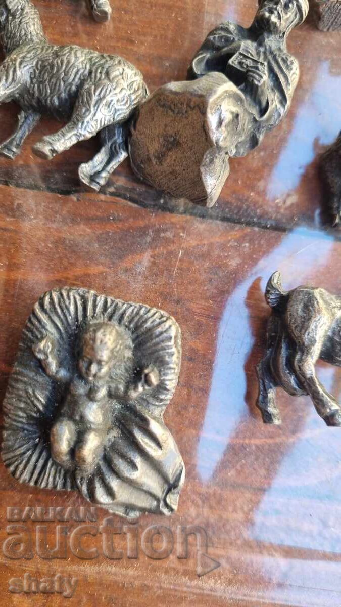 Licitație Figuri de metal vechi Licitație Figuri de metal vechi