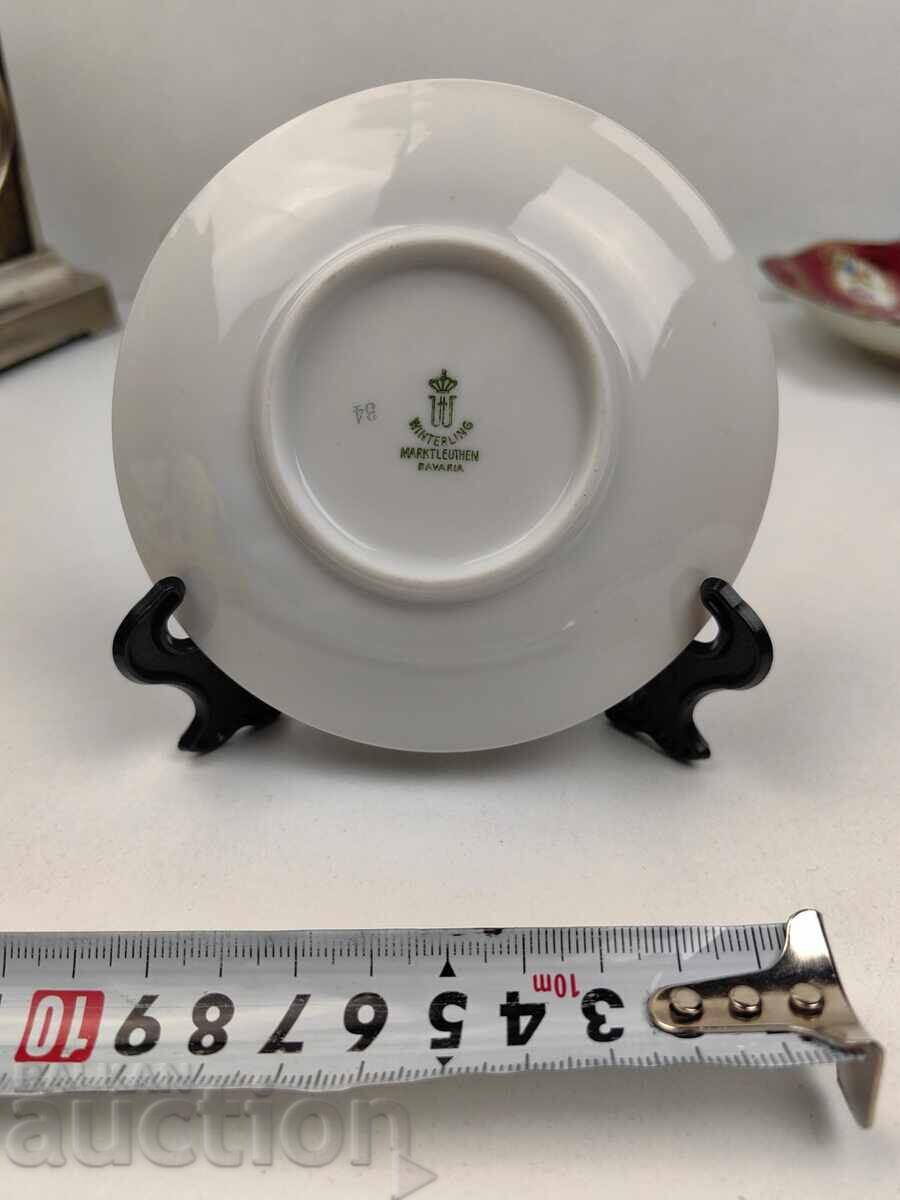 ИЗКУСТВО КОЛЕКЦИОННА МАРКОВА МАЛКА ПОРЦЕЛАНОВА ЧИНИЙКА ЧИНИЯ с цена € 9.00 | 17.60 лв.