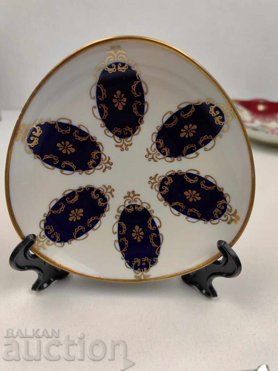 COLECȚIONAR MARCA MICĂ PORȚELAN FARFURIE FARFURIE cu preț € 9.00 | 17.60 BGN COLECȚIONAR MARCA MICĂ PORȚELAN FARFURIE FARFURIE cu preț € 9.00 | 17.60 BGN