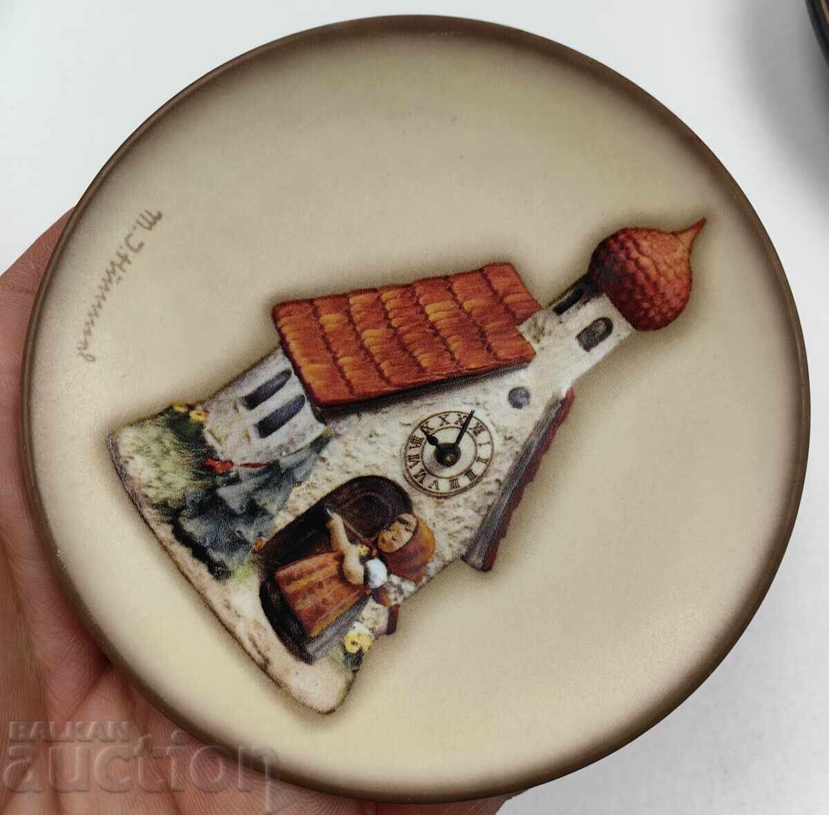 Доставка на HUMMEL GOEBEL КОЛЕКЦИОННА МАЛКА ПОРЦЕЛАНОВА ЧИНИЙКА ЧИНИЯ