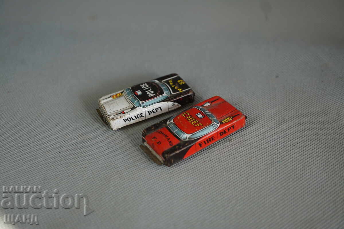 2 buc. Vechi model de mașină de poliție din metal japonez