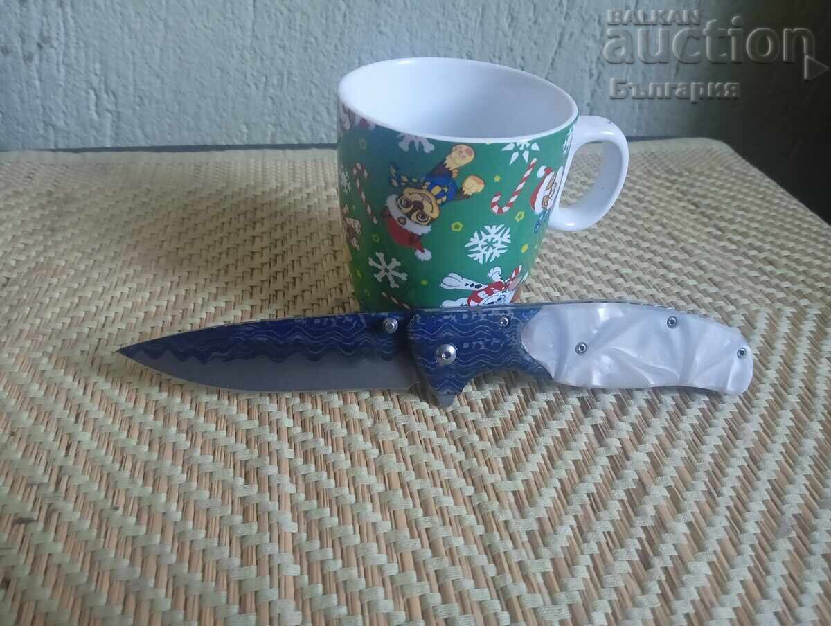 Briceag pliabil de buzunar