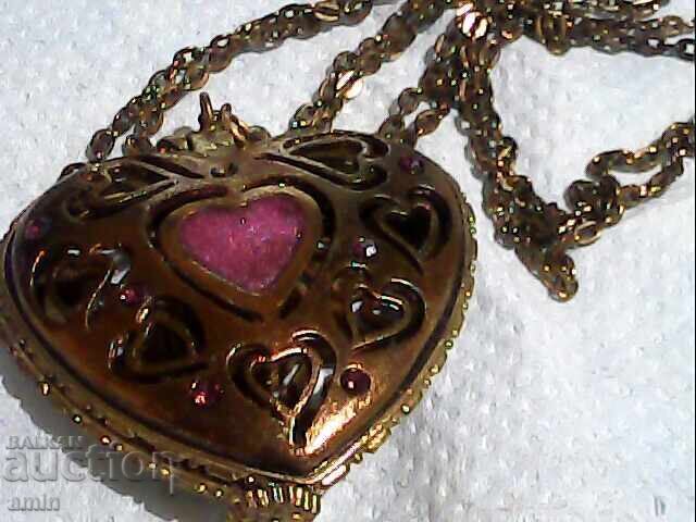 Delivery of Old necklaces