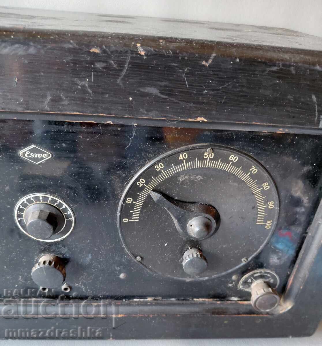 Auction  RW4 (Eswe) Radio for 100 years