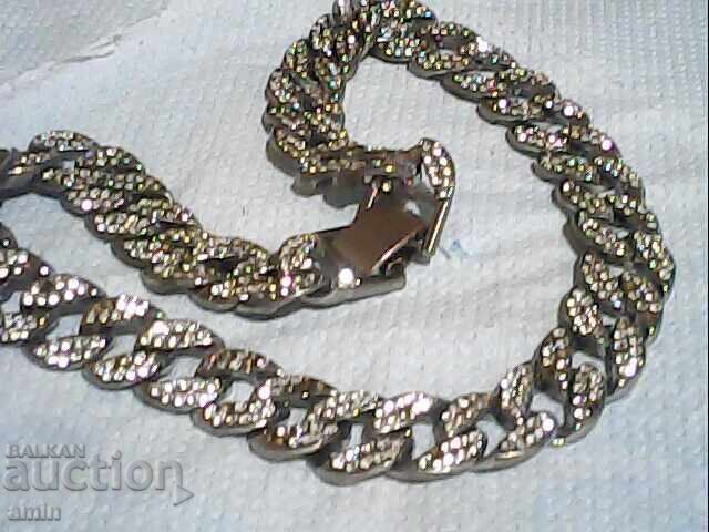 Frumos colier vechi de damă, circa 80g cu preț € 10.00 | 19.56 BGN