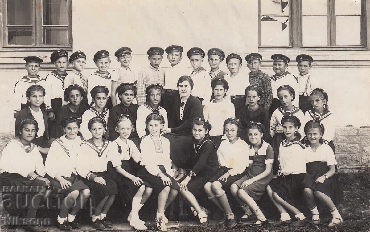 Lovech, 1942 g