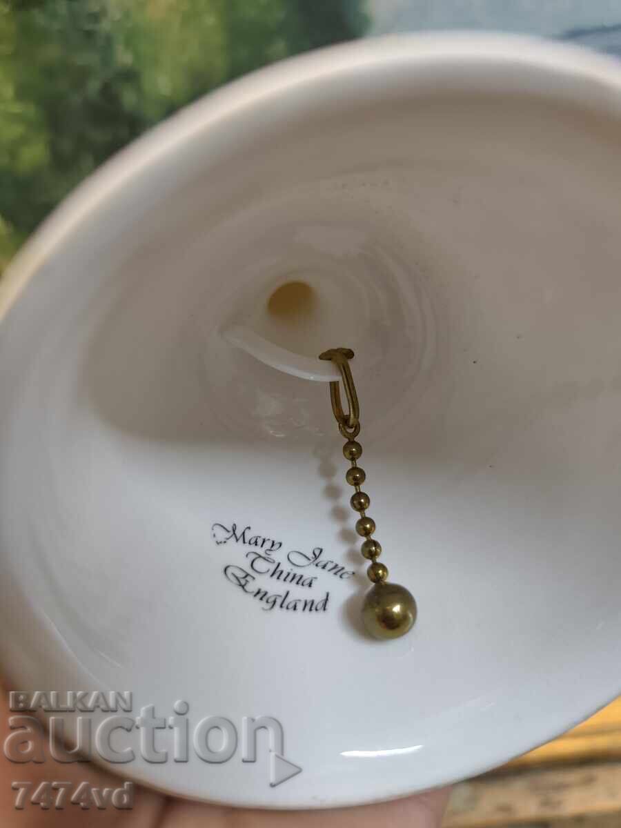 Δημοπρασία Συλλεκτική πορσελάνινη κουμπαρά