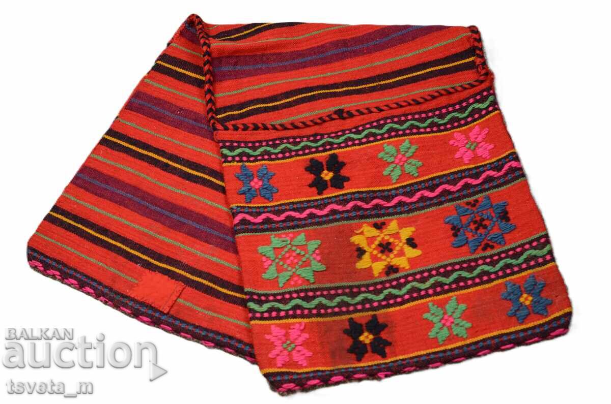 Licitație Autentice genți de șa din lână