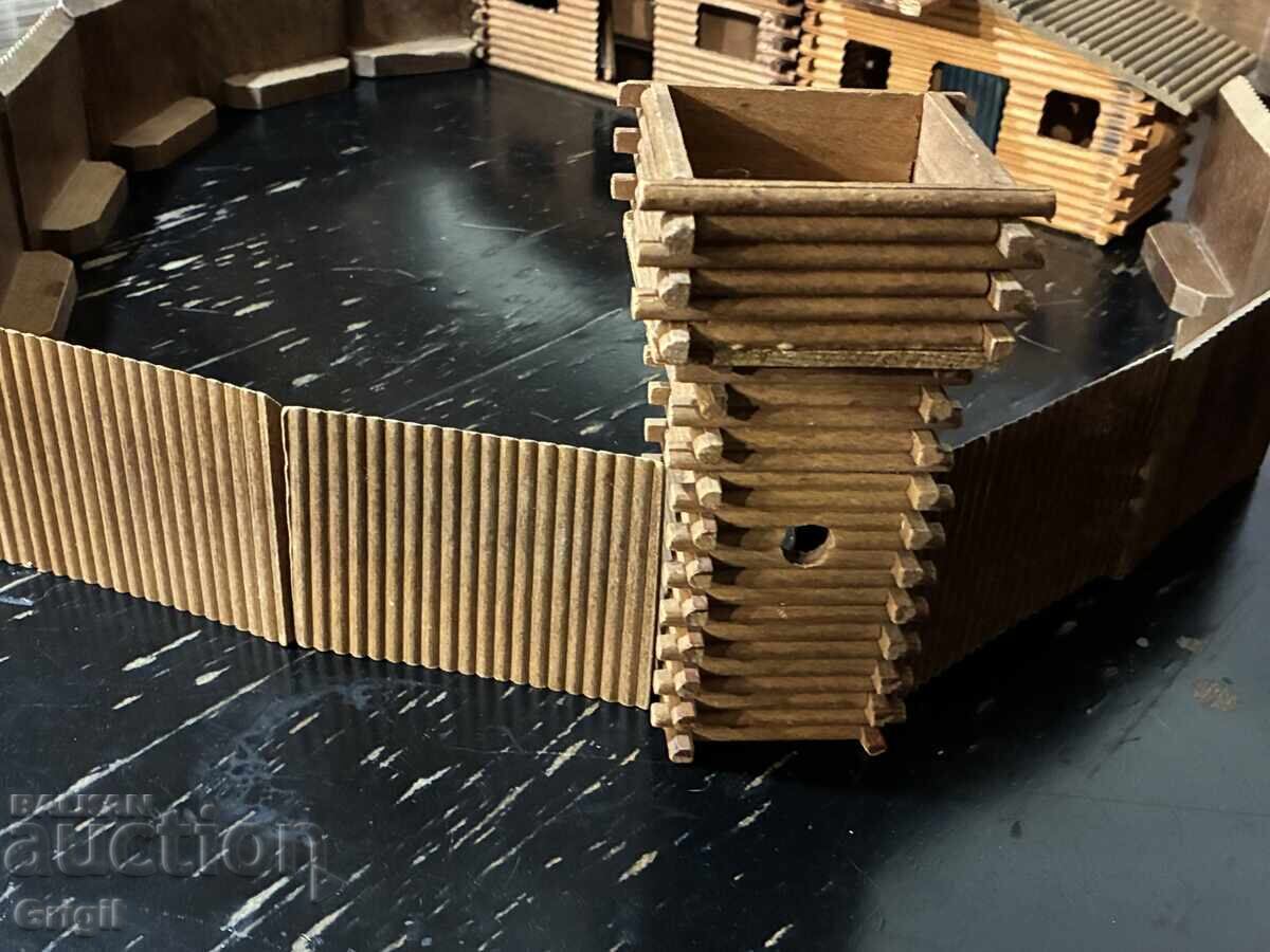 Част от стар western форт Германия с цена € 30.00 | 58.67 лв. Част от стар western форт Германия с цена € 30.00 | 58.67 лв.