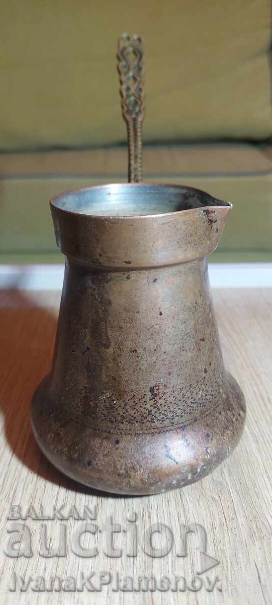 Copper cezve για τους γνώστες με τιμή € 12.00 | 23.47 BGN