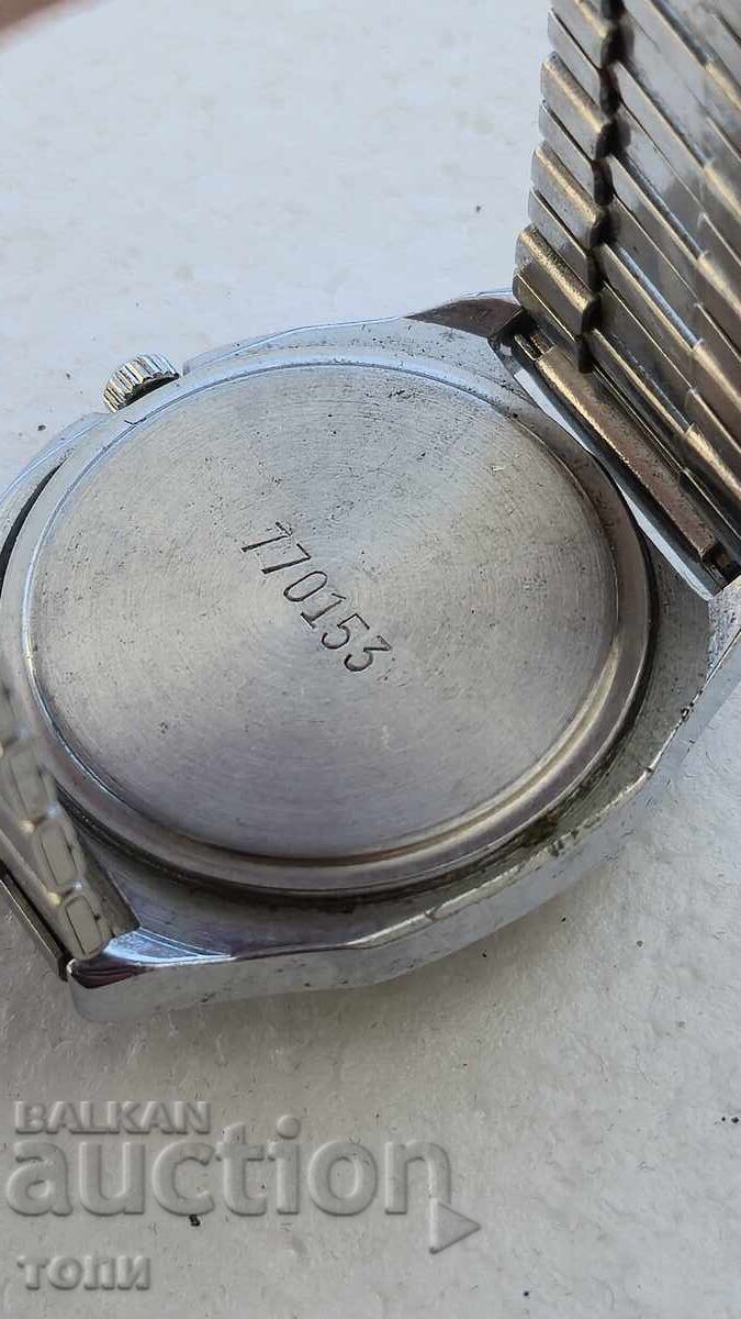 Delivery of POLJOT QUARTZ RARE DON'T KNOW IF IT WORKS BZTS !!!!