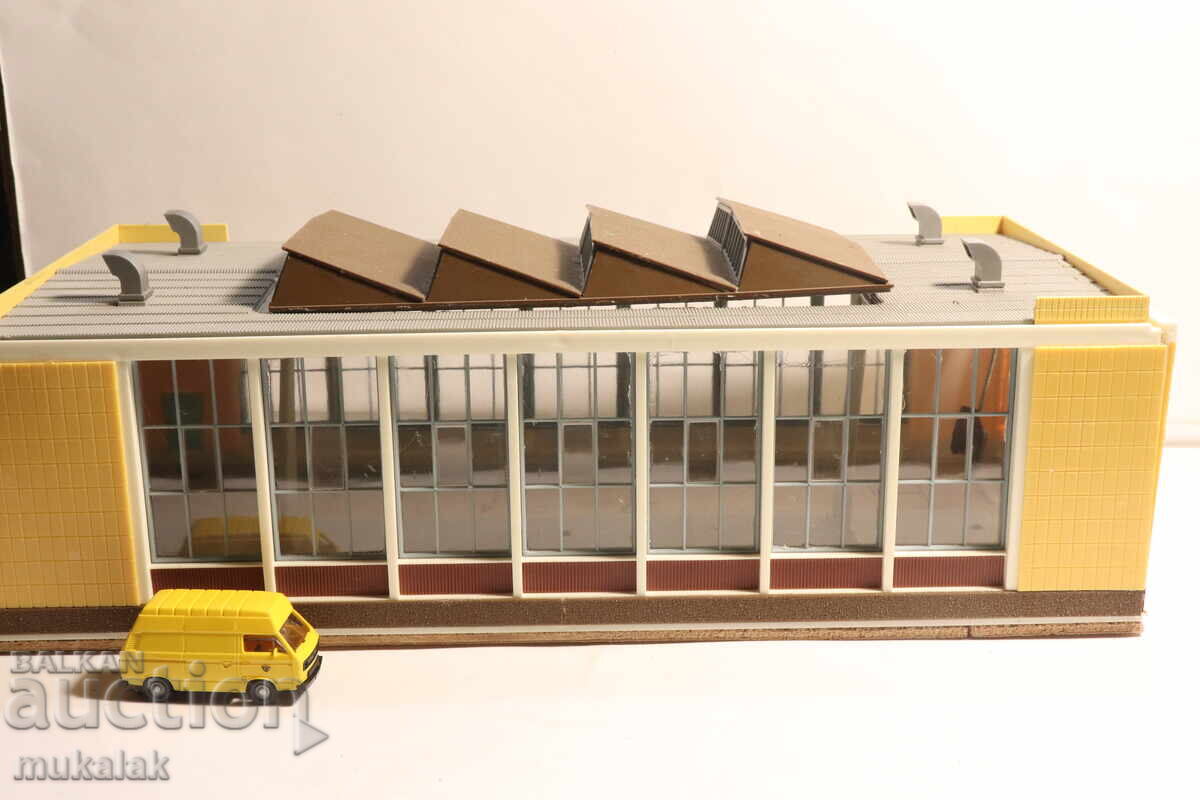 FALLER? KIBRI? VOLLMER    H0 1/87  СГРАДА    ВАГОН  ВЛАК  ЖП - 5