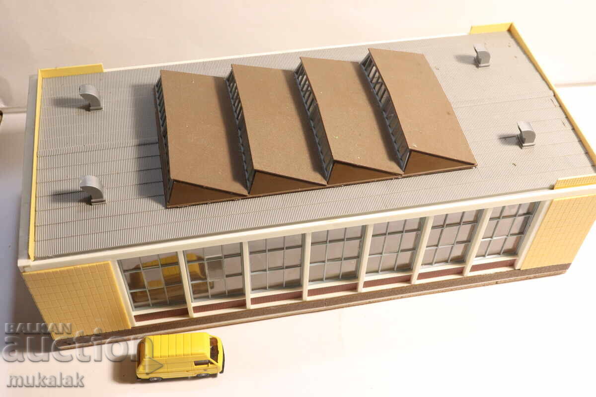 FALLER? KIBRI? VOLLMER    H0 1/87  СГРАДА    ВАГОН  ВЛАК  ЖП - 7