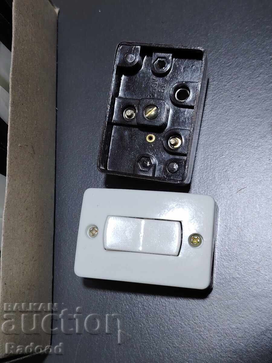 EL keys 12 pieces 6A 12v /c with price € 2.40 | 4.69 BGN