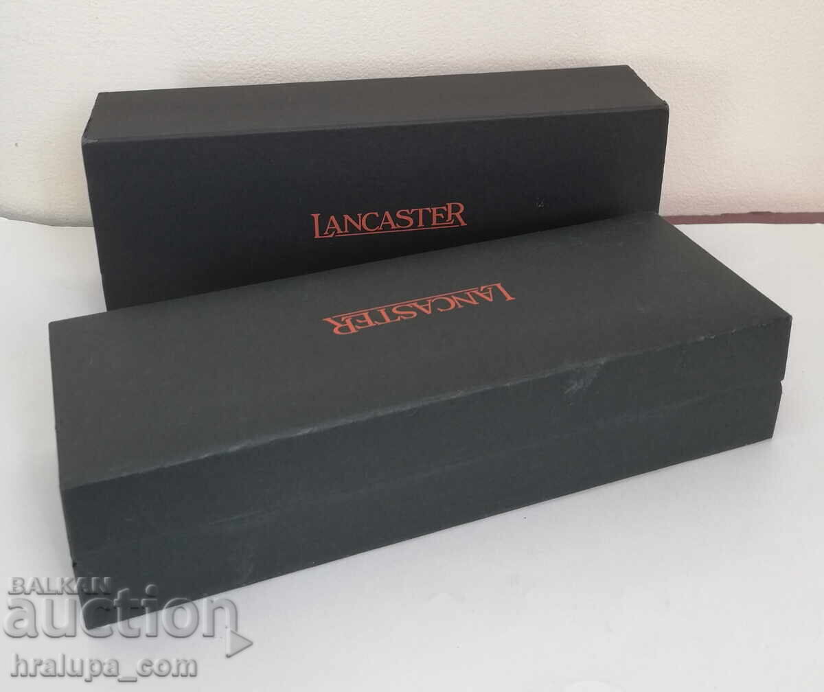 Delivery of Lancaster Pen Box