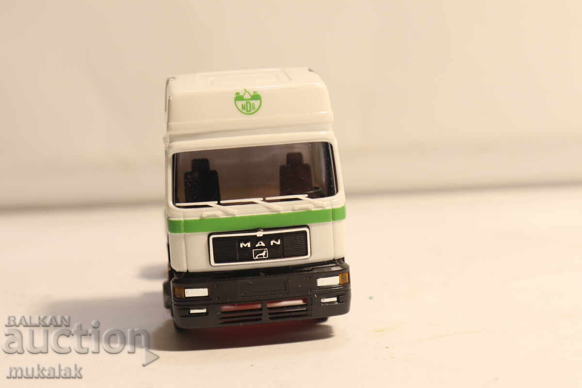 AWM 1:87 H0 MAN TIR CAMION TRACTOR CARUCIOR MODEL cu preț € 4.50 | 8.80 BGN