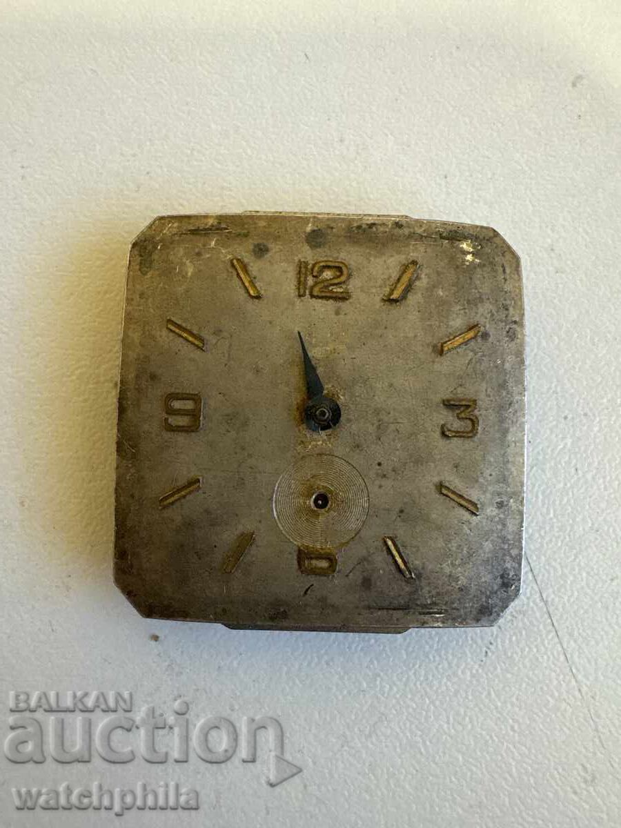 Mecanism ceas barbatesc GuB 62.2. Functioneaza cu preț € 3.50 | 6.85 BGN