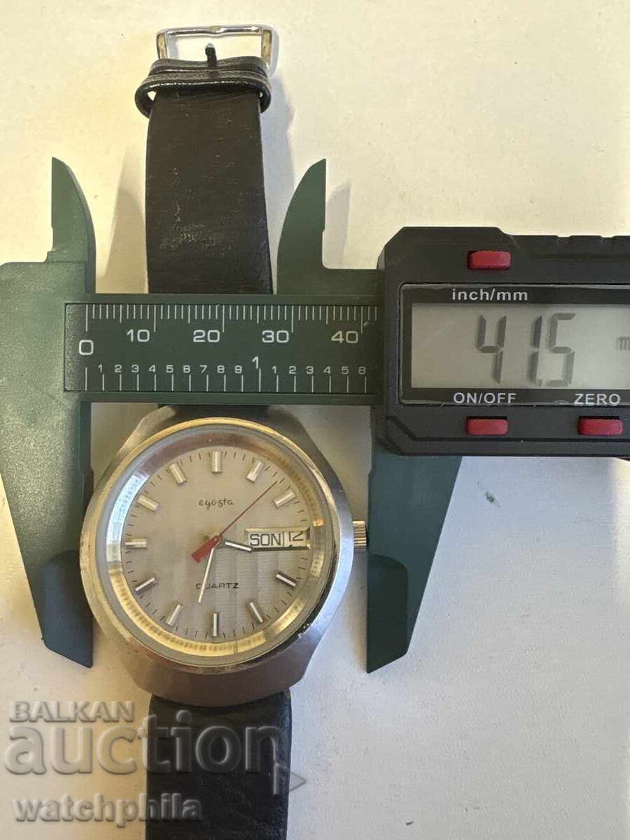 Аукцион Egosta Quartz electronic мъжки часовник, работи. Рядък