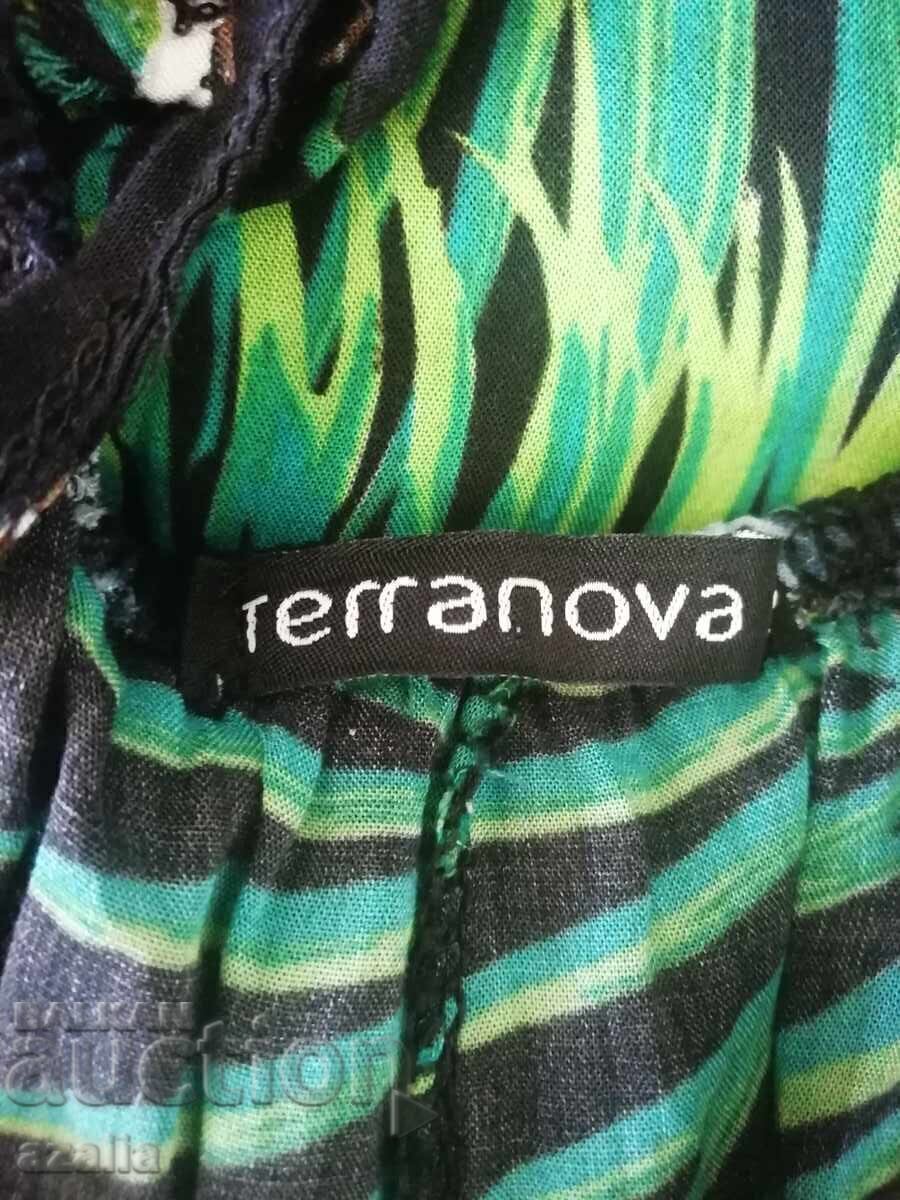 Licitație Rochie de vară originală cu șort