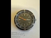 Дайвърски швейцрски мъжки часовник, работи. Рядък