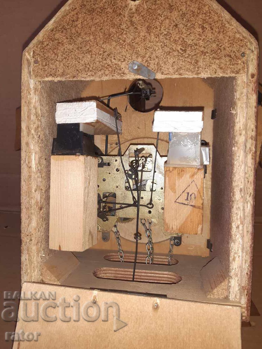 Стенен часовник с кукувица МАЯК - РЯДЪК , ДЪРВЕН - 7