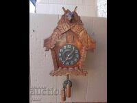 Стенен часовник с кукувица МАЯК - РЯДЪК , ДЪРВЕН