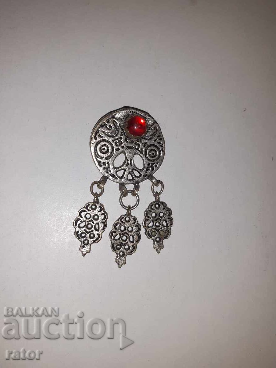 Стар накит възрожденски тип - трепка , бодка , брошка