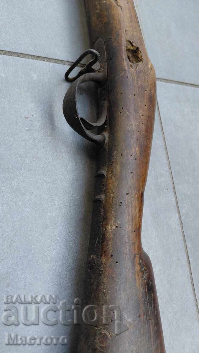 Livrarea Pistol vechi fără mecanism