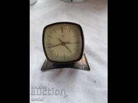 τουριστικό ξυπνητήρι UMF