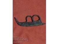 Brichetă veche cu cremene