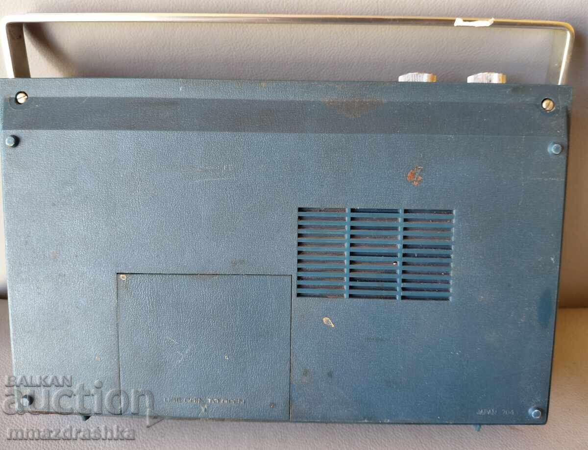 Livrarea Radio vechi Sanyo